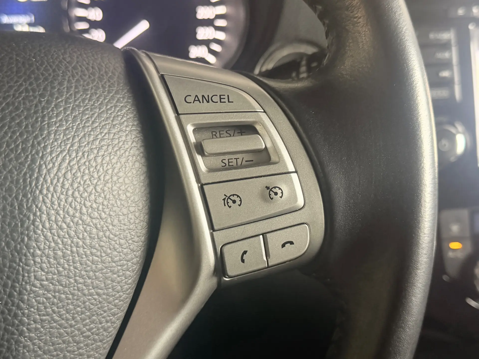 Nissan Qashqai 1.5 dCi Tekna Premium 18 360 18
