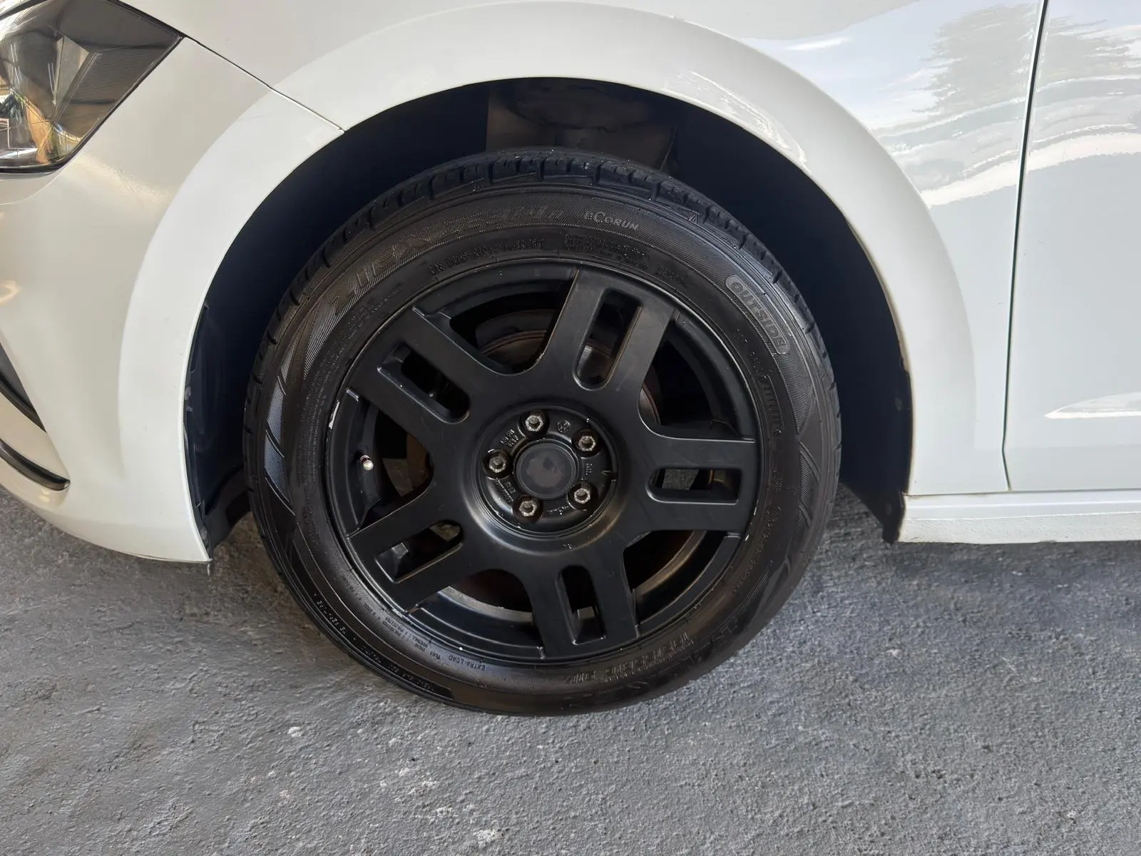 Volkswagen Polo 1.0 TSI Comfortline 8