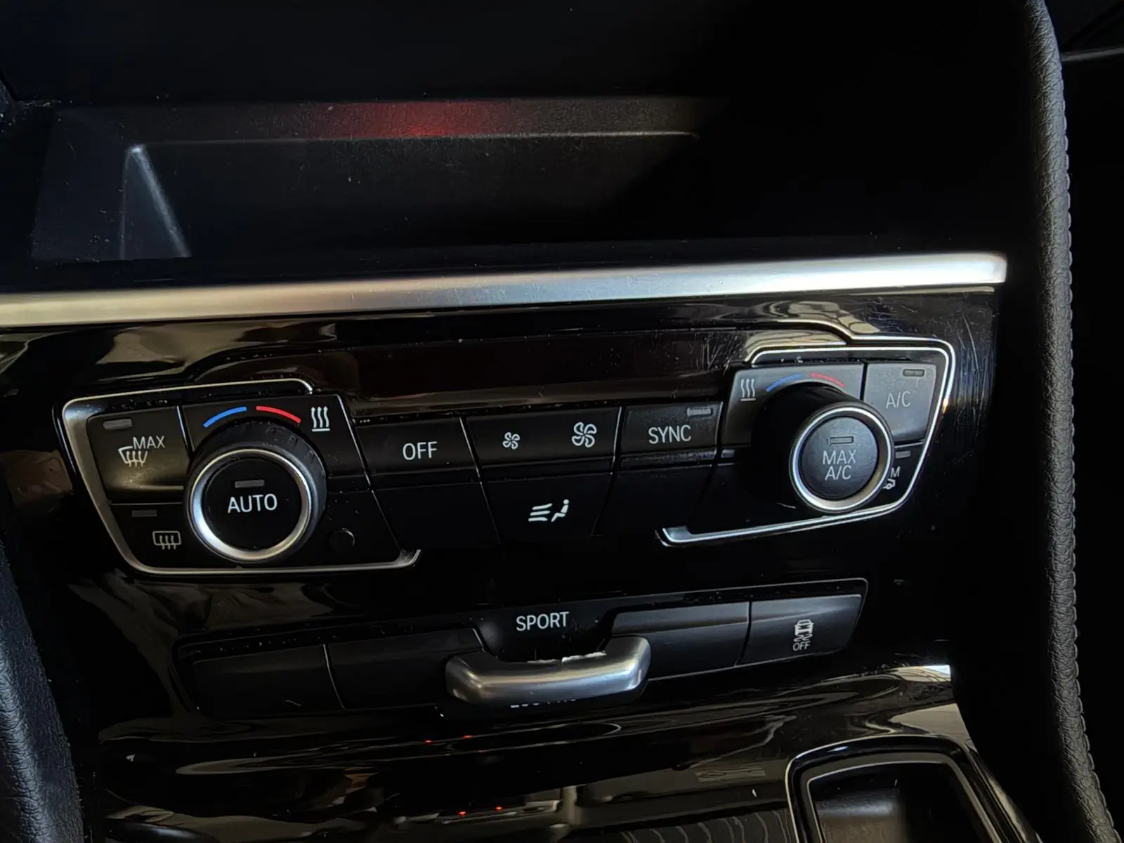BMW 216 Gran Tourer d Line Sport 19