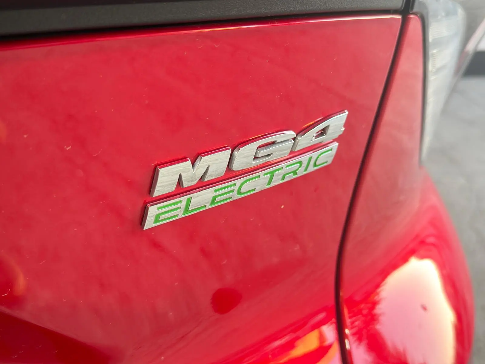 MG MG4 51 kWh Standard 10