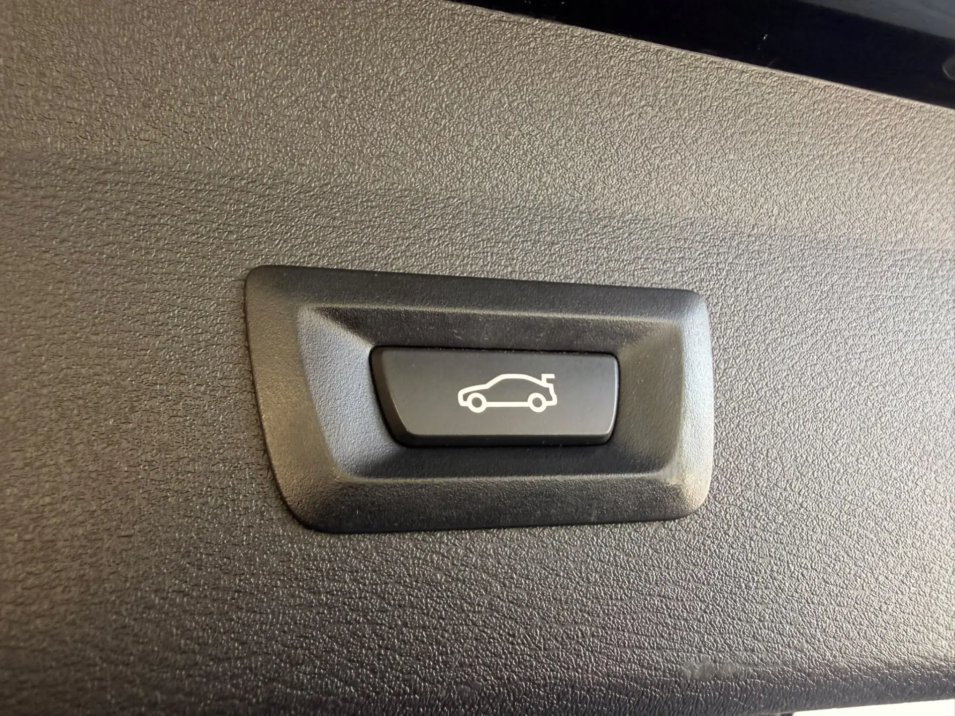 BMW X1 16 d sDrive Advantage Auto 19