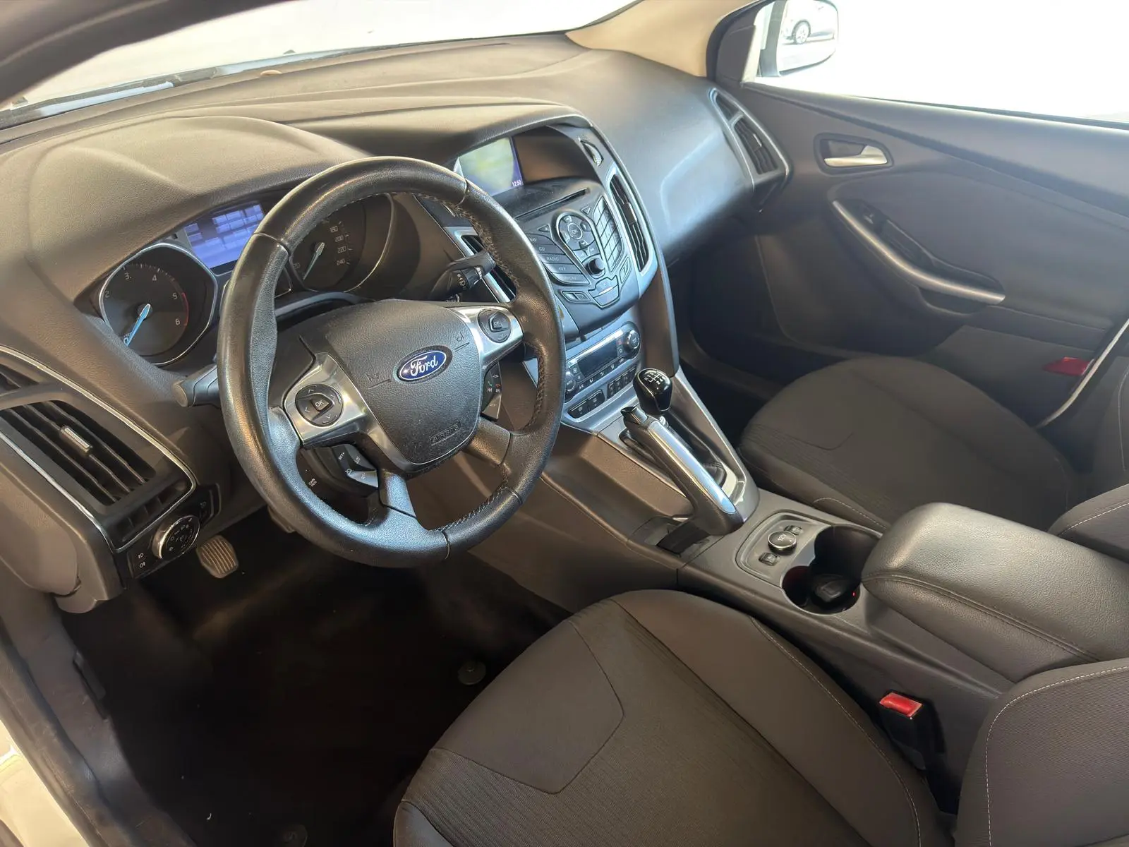 Ford Focus 1.6 TDCi Titanium 18