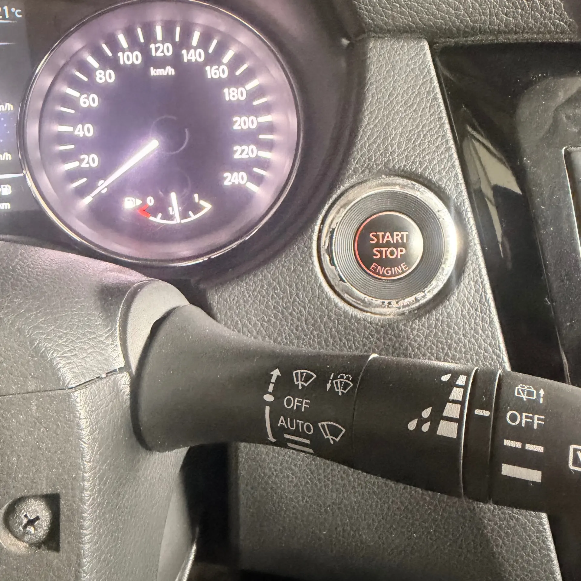 Nissan Qashqai 1.5 dCi Tekna Premium 18 360 15