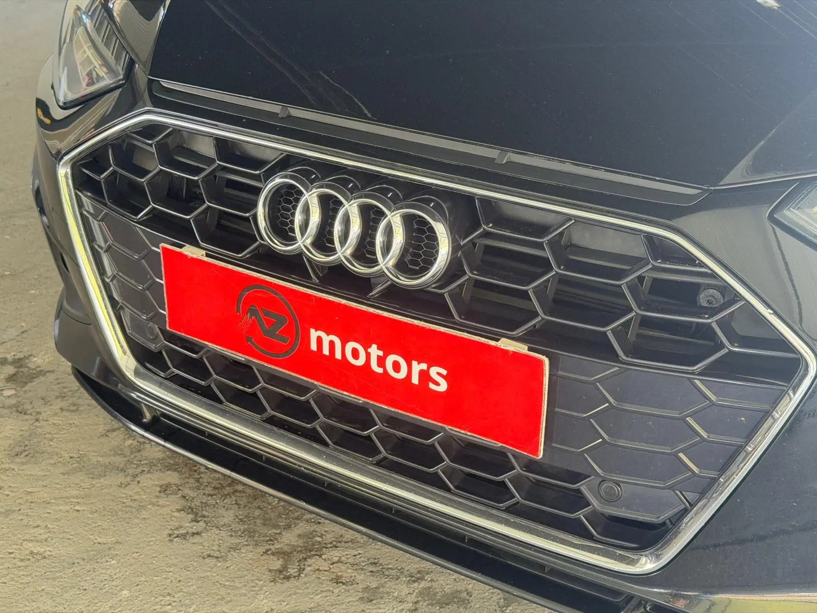 Audi A4 Avant 40 TDI S tronic S line 7