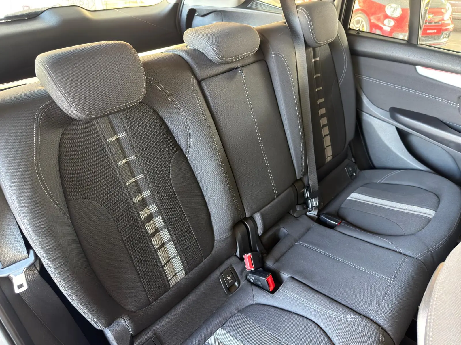 BMW 216 Gran Tourer d Line Sport 26