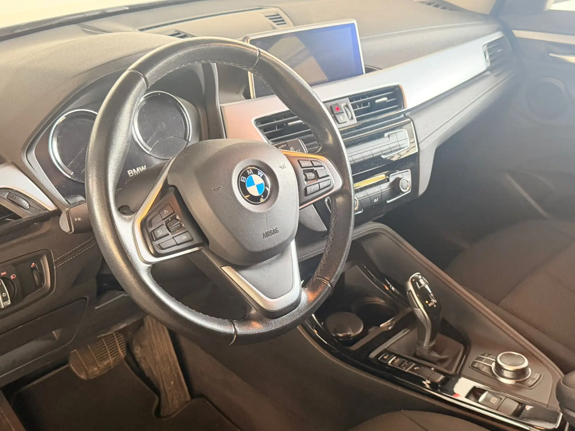 BMW X2 16 d sDrive Auto 10