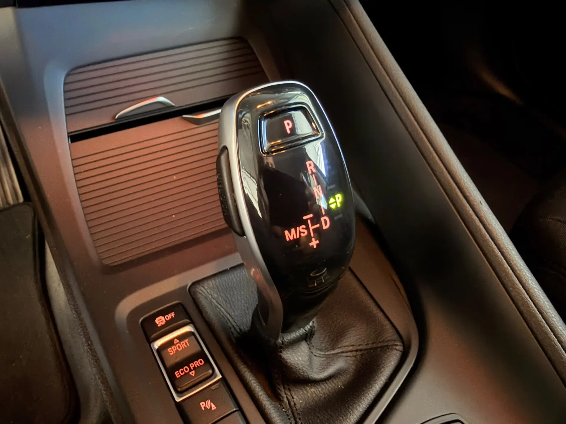 BMW X1 16 d sDrive Advantage Auto 9