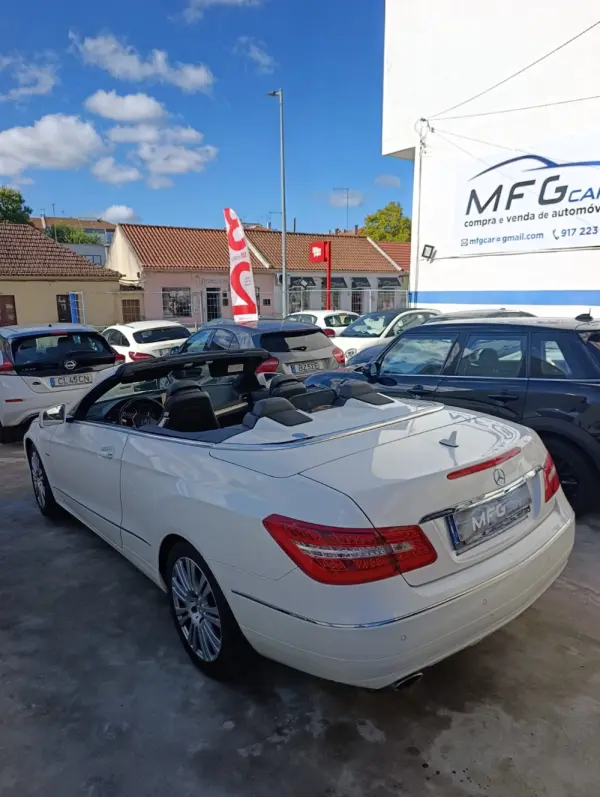 Mercedes-Benz E 220 CDi BlueEfficiency 5