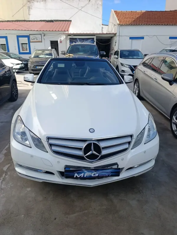 Mercedes-Benz E 220 CDi BlueEfficiency 2