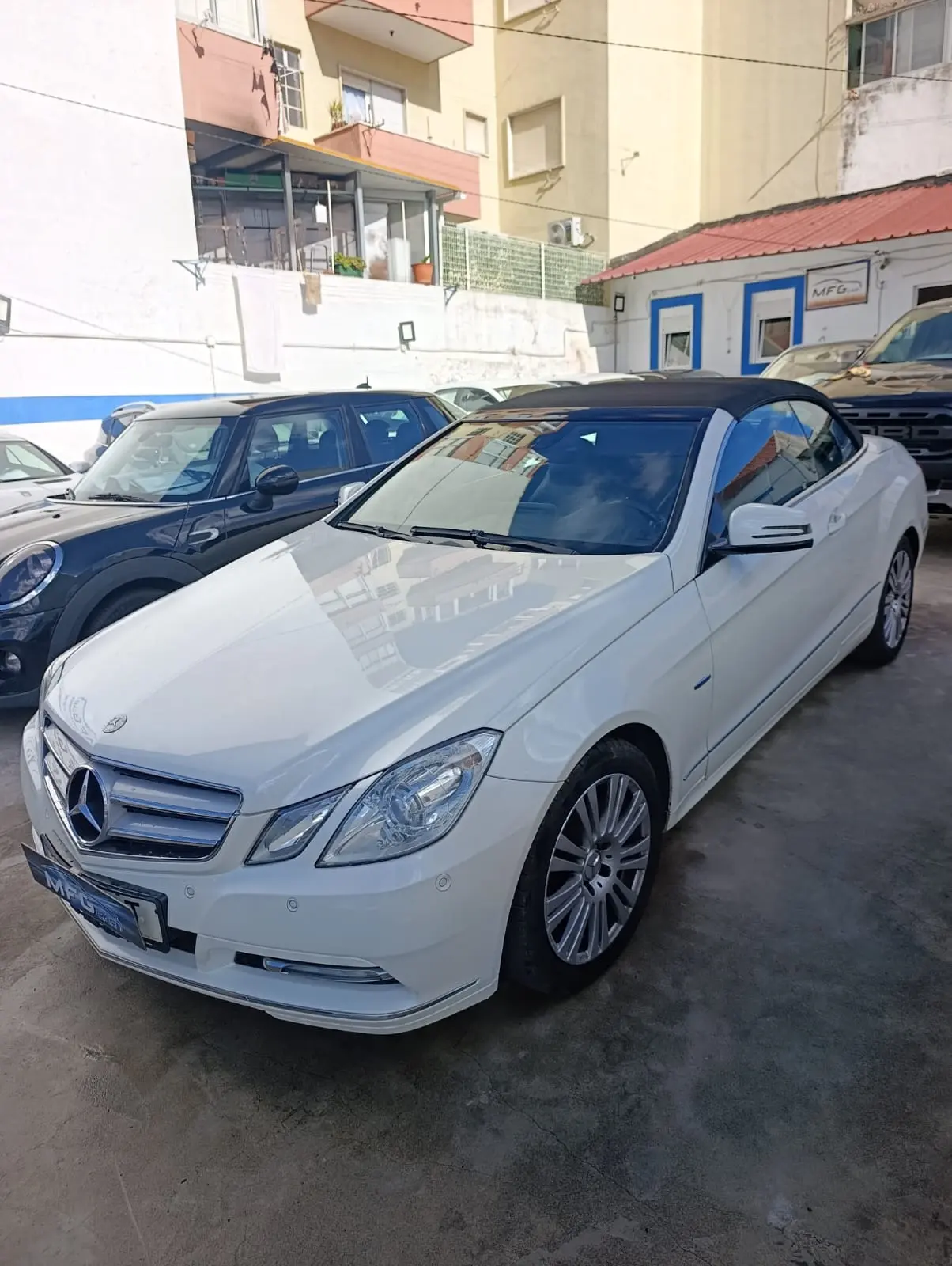 Mercedes-Benz E 220 CDi BlueEfficiency 9