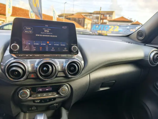 Nissan Juke 1.0 DIG-T Acenta DCT 17