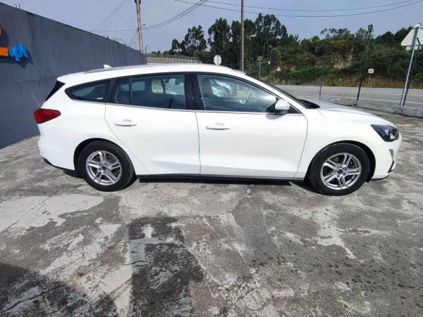 Ford Focus SW S&S COOL&CONNECT 6