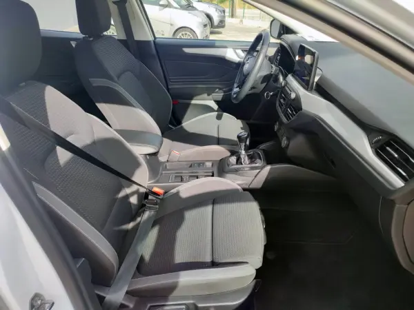 Ford Focus SW S&S COOL&CONNECT 54