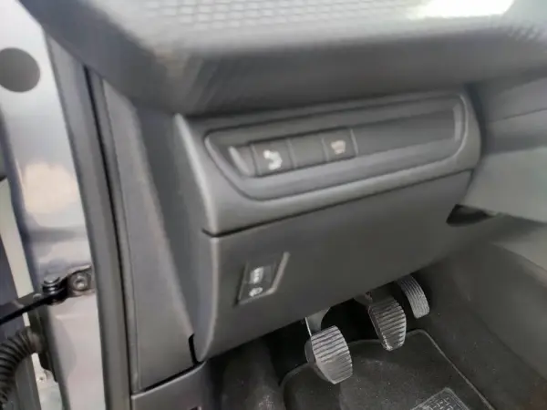 Peugeot 2008 1.2 PureTech Style 21