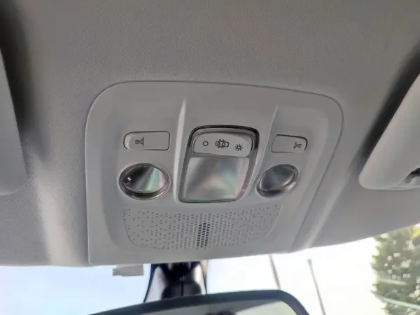 Peugeot 2008 1.2 PureTech Style 33