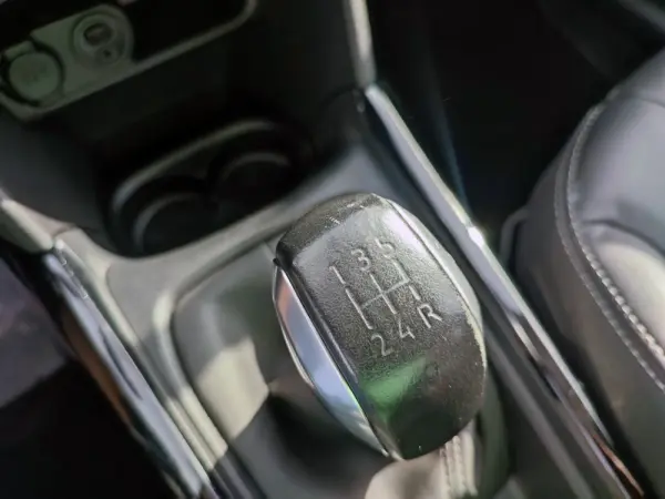 Peugeot 2008 1.2 PureTech Style 39