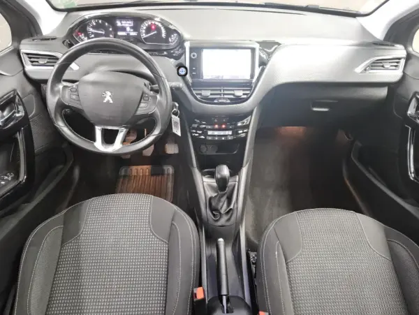 Peugeot 208 1.5 BlueHDi Allure 3