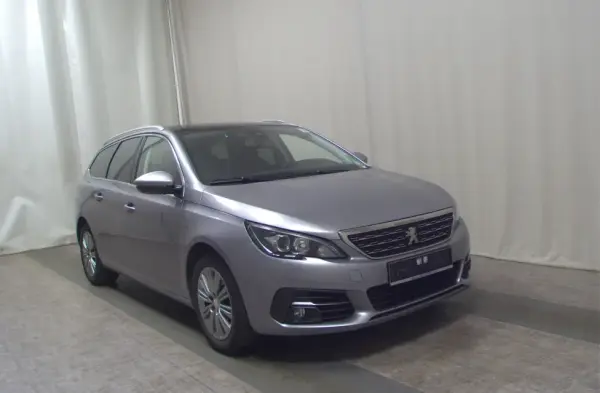 Peugeot 308 1.5 BlueHDi Allure 2