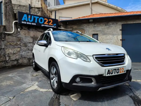 Peugeot 2008 1.6 BleuHDI 100 8
