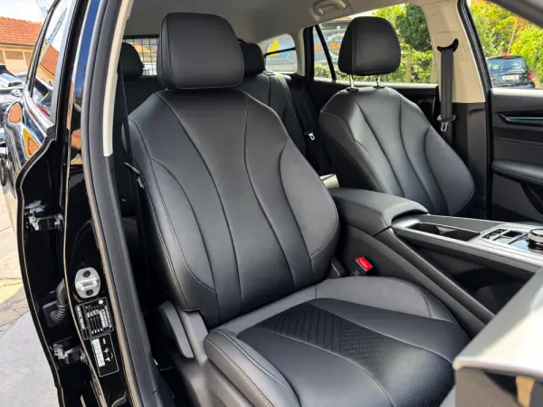 MG MG5 51 kWh Luxury 12
