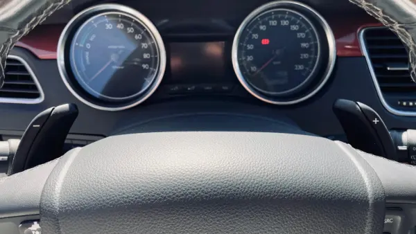 Peugeot 508 RXH 2.0 HDi Hybrid4 2-Tronic 104g 9