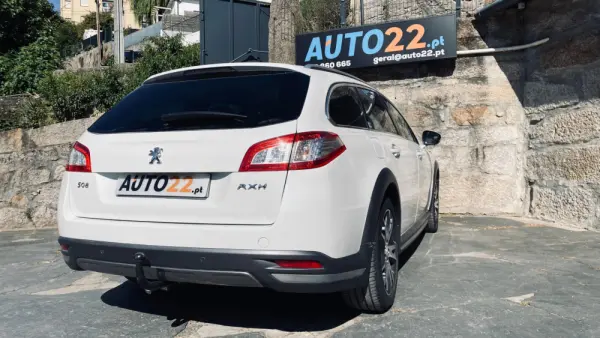 Peugeot 508 RXH 2.0 HDi Hybrid4 2-Tronic 104g 6
