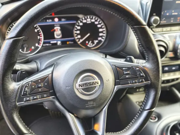 Nissan Juke 1.0 DIG-T Acenta DCT 13