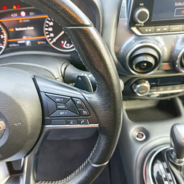 Nissan Juke 1.0 DIG-T Acenta DCT 12