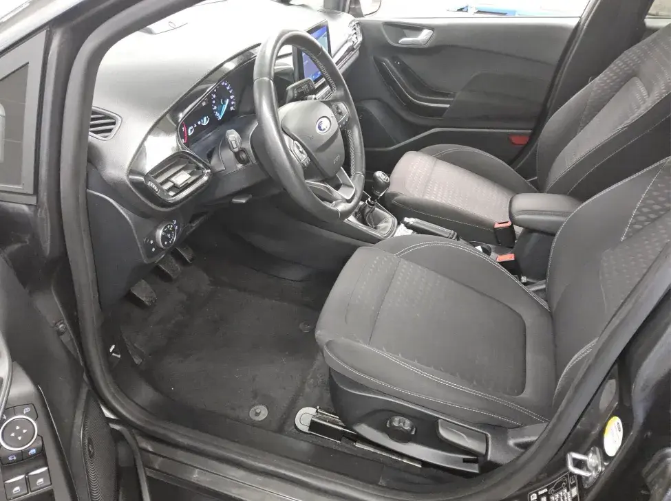 Ford Fiesta 1.0 EcoBoost Titanium 4