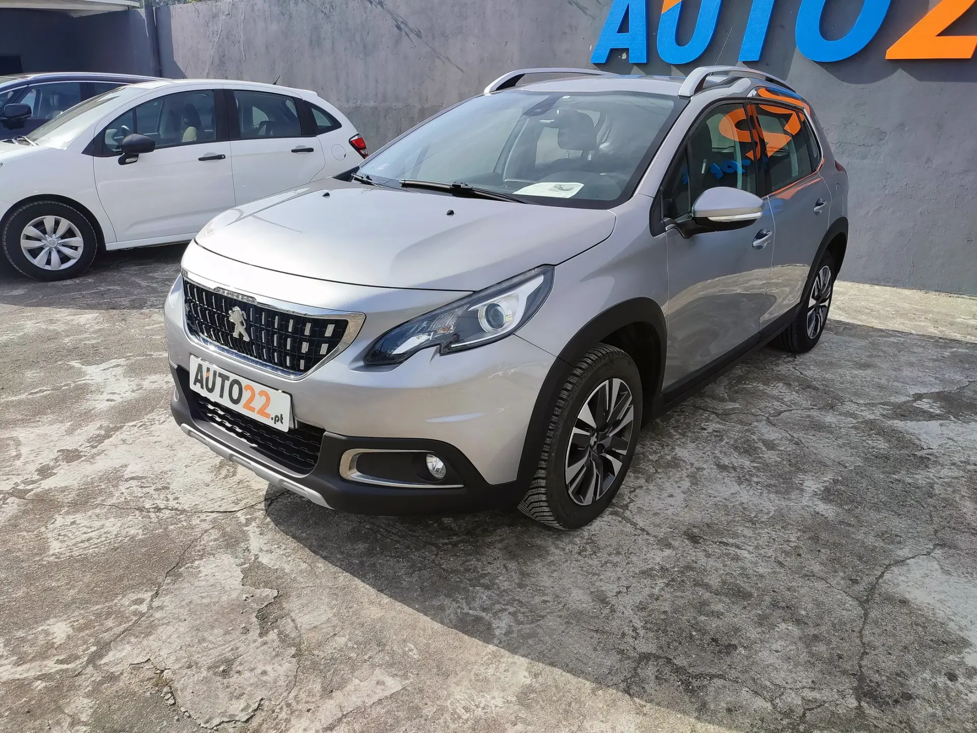 Peugeot 2008 1.2 PureTech Style 5