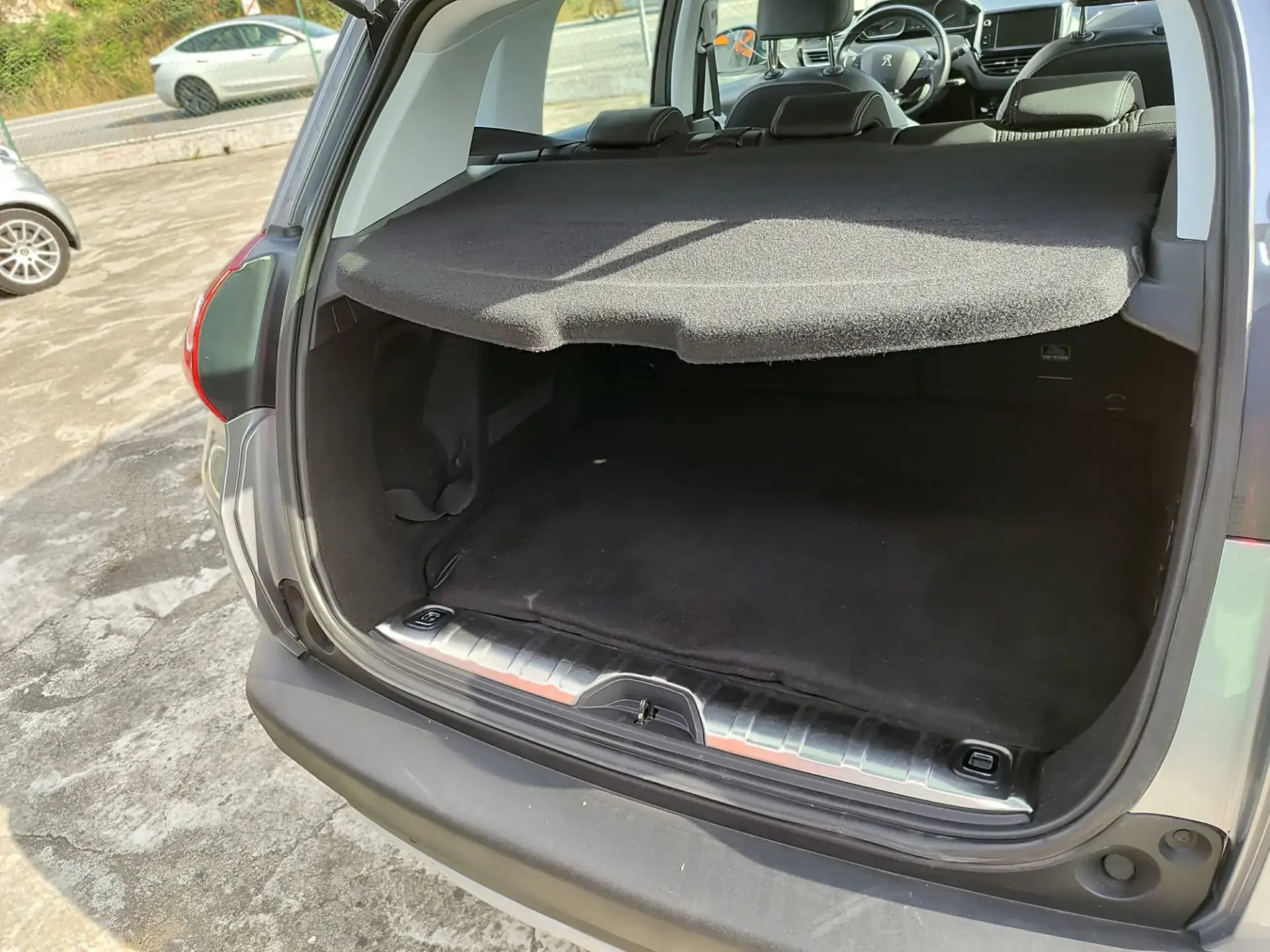 Peugeot 2008 1.2 PureTech Style 53