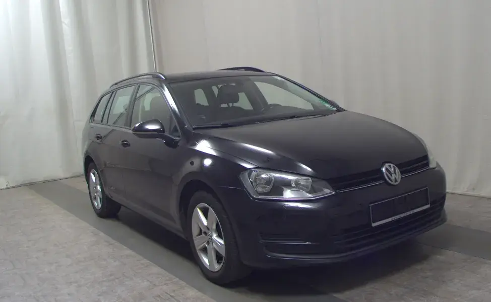 Volkswagen Golf Variant 2.0 TDi Confortline 108g 2