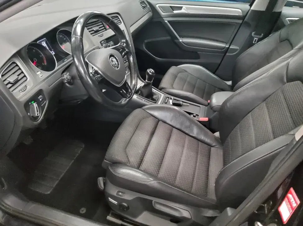 Volkswagen Golf Variant 2.0 TDi Confortline 108g 4