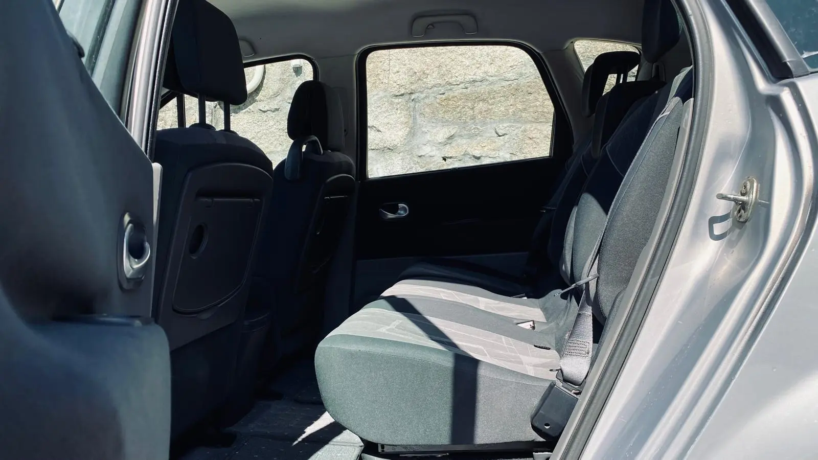Renault Scénic 1.5 DCI Confort 17