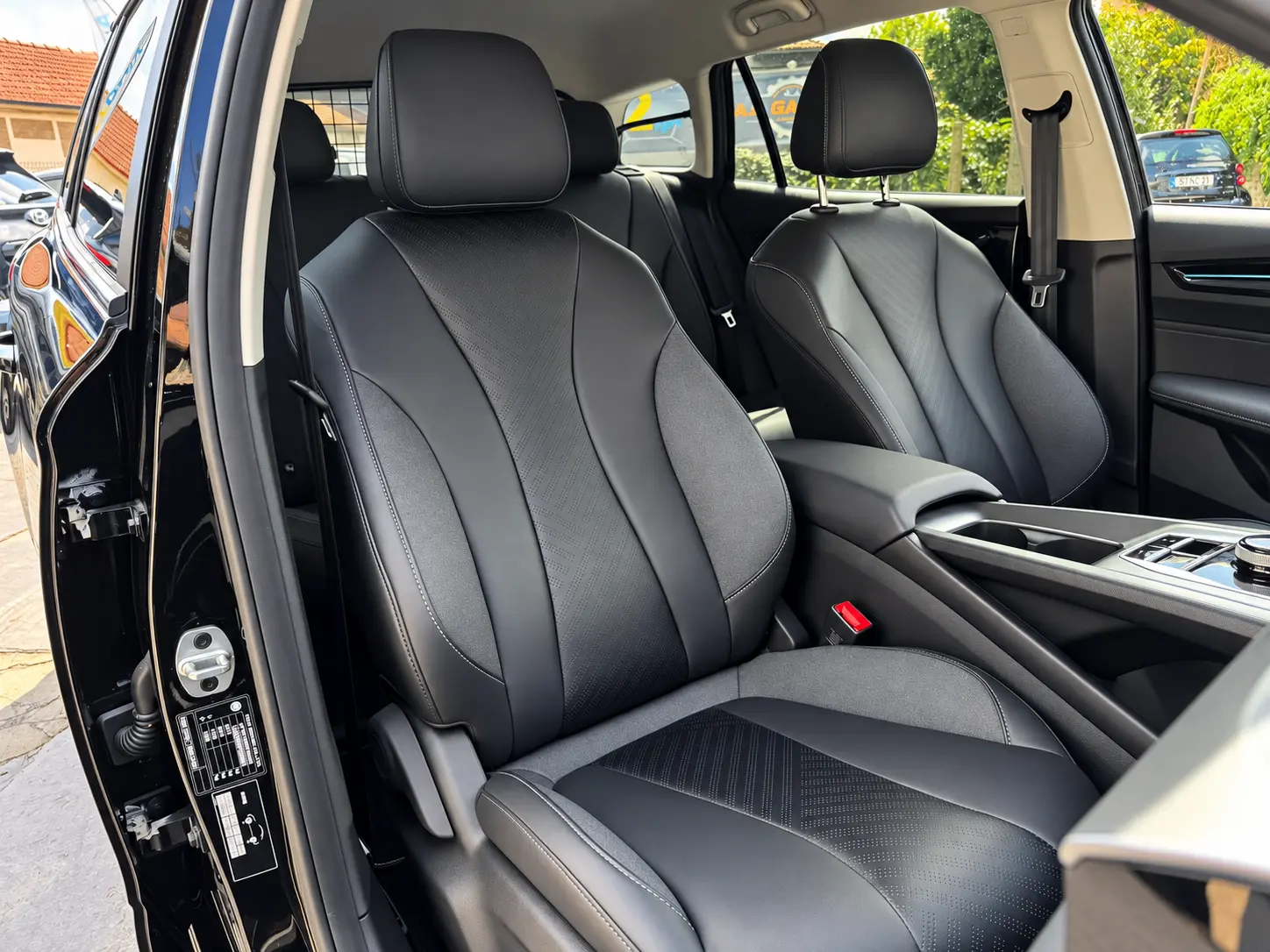 MG MG5 51 kWh Luxury 12
