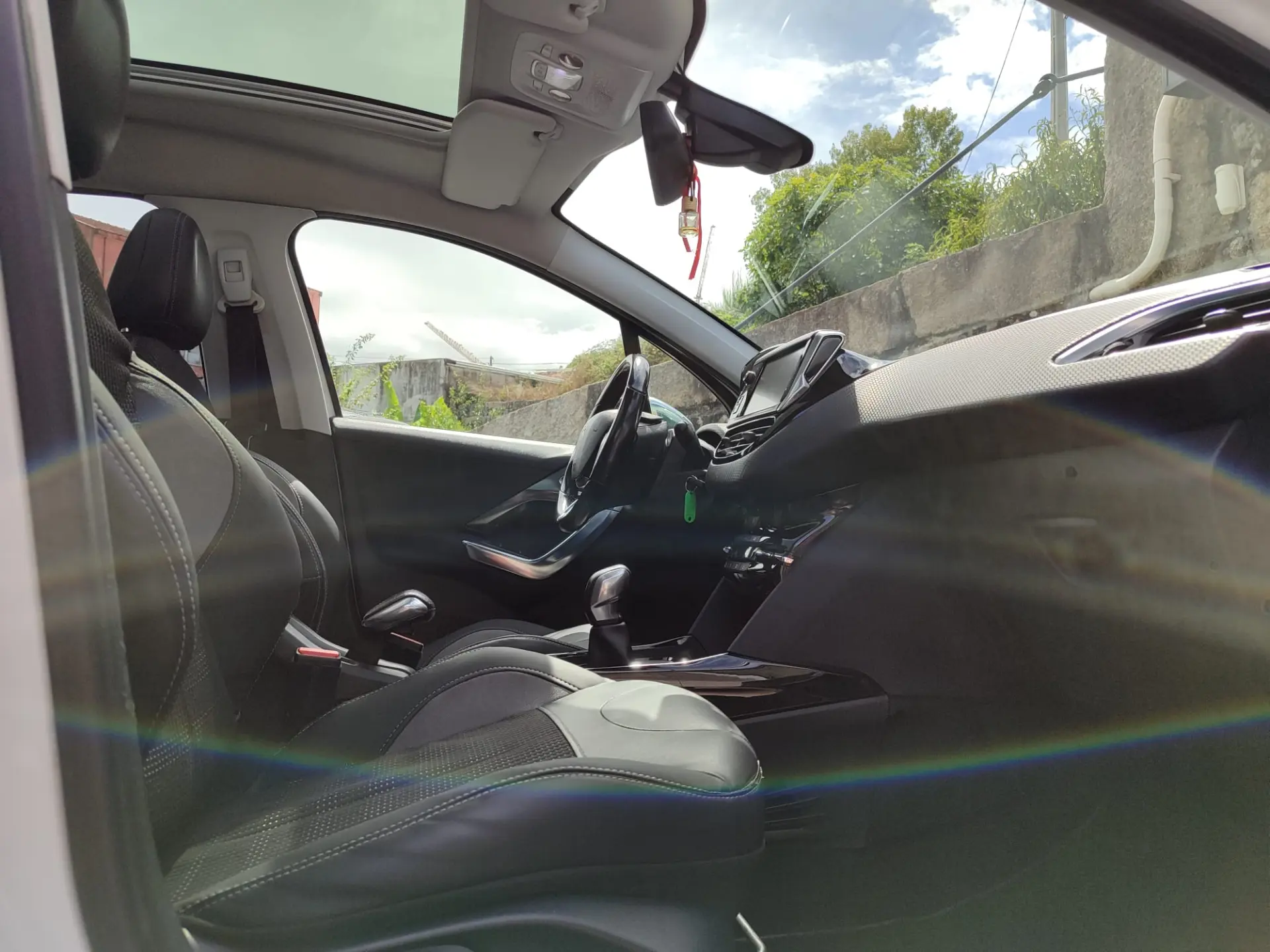 Peugeot 2008 1.6 BleuHDI 100 15