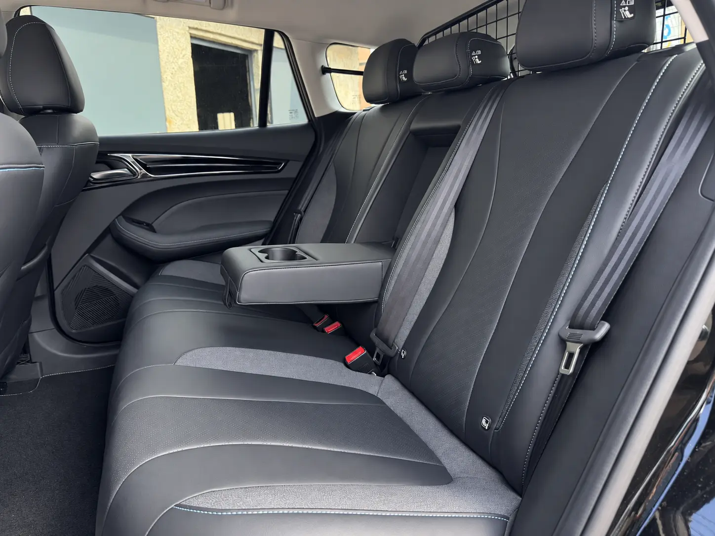 MG MG5 51 kWh Luxury 16