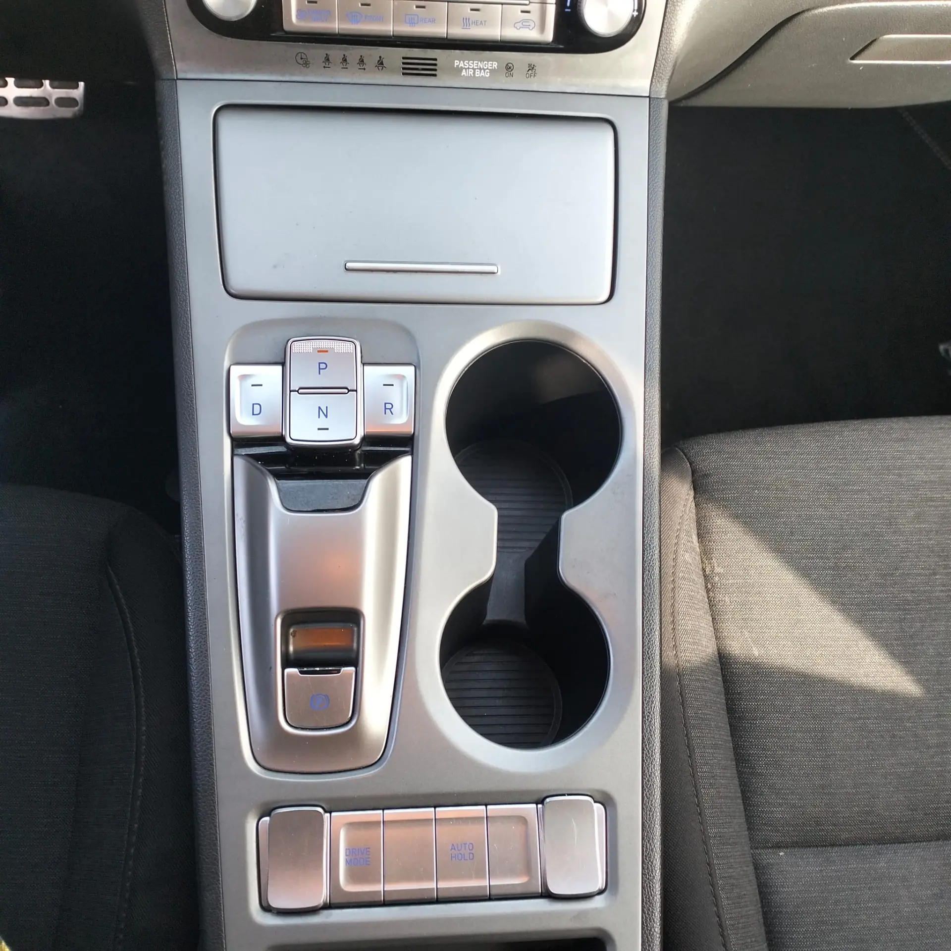 Hyundai Kauai Business 11