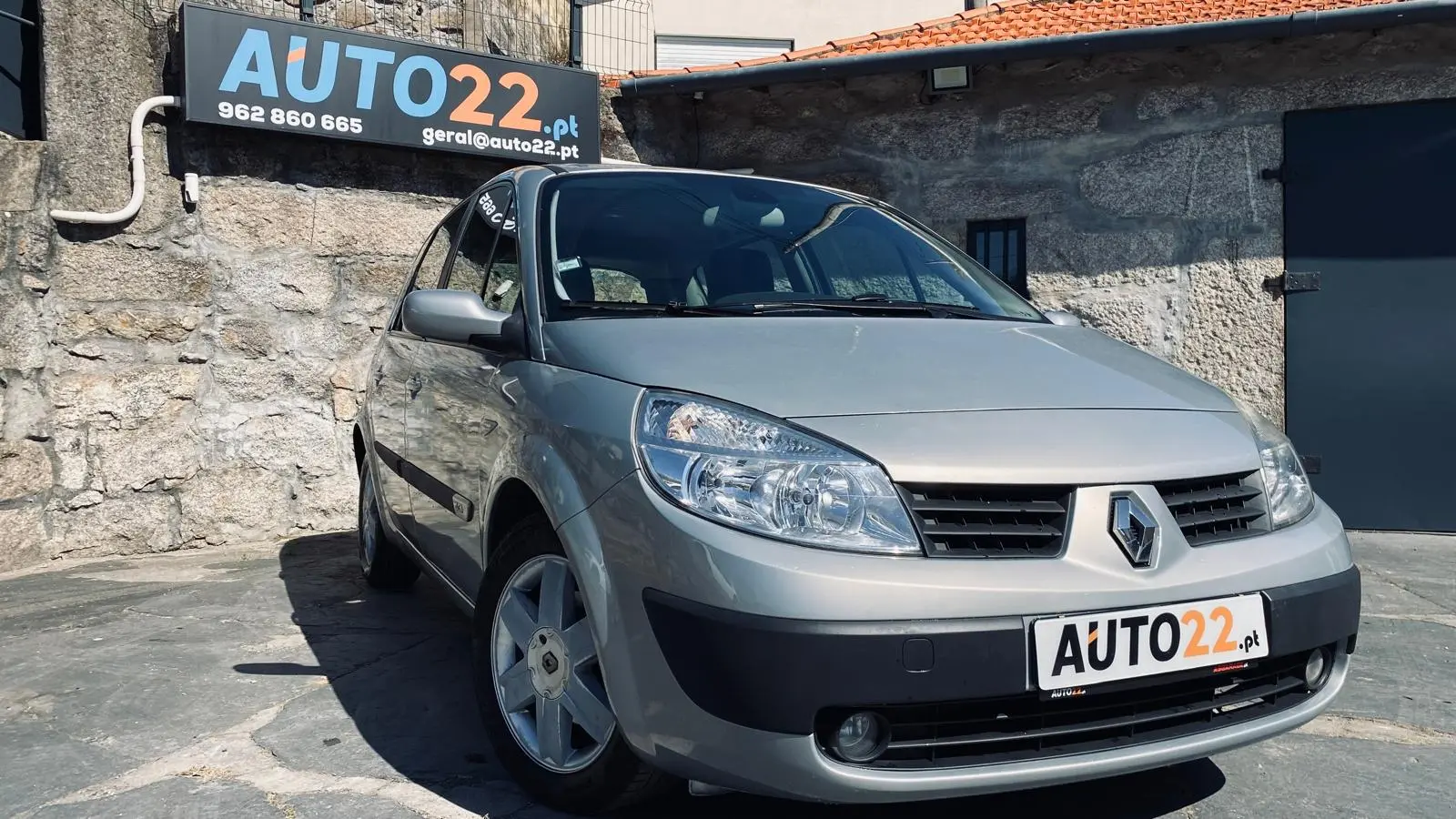 Renault Scénic 1.5 DCI Confort 8