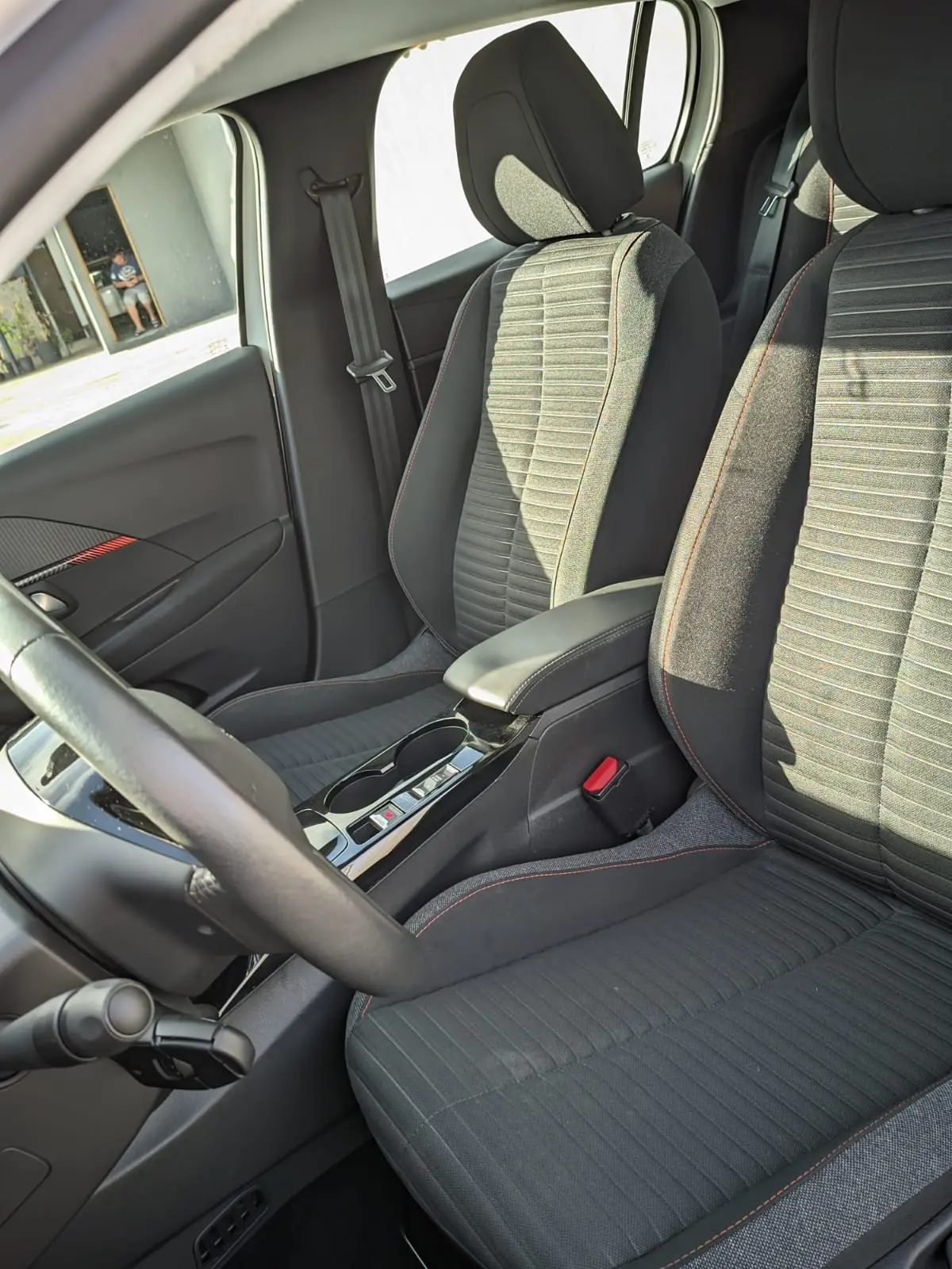 Peugeot e-208 50 kWh Active 14