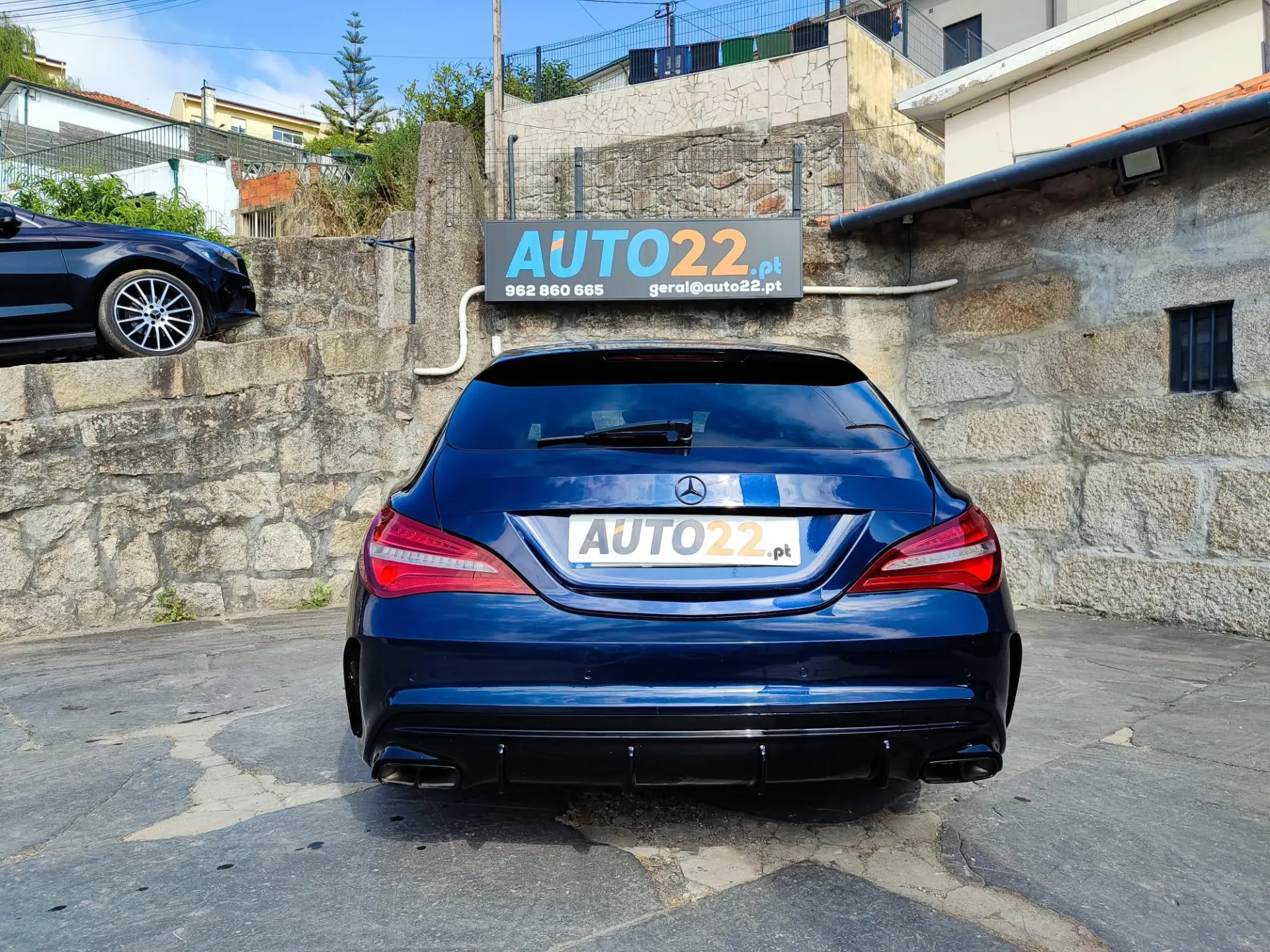 Mercedes-Benz CLA 180 AMG Line 5