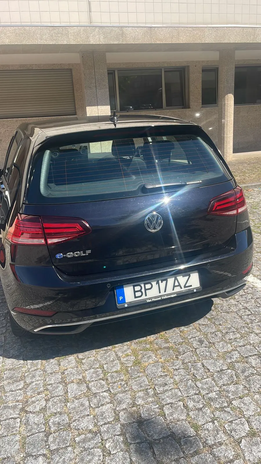 Volkswagen e-Golf Standard 6
