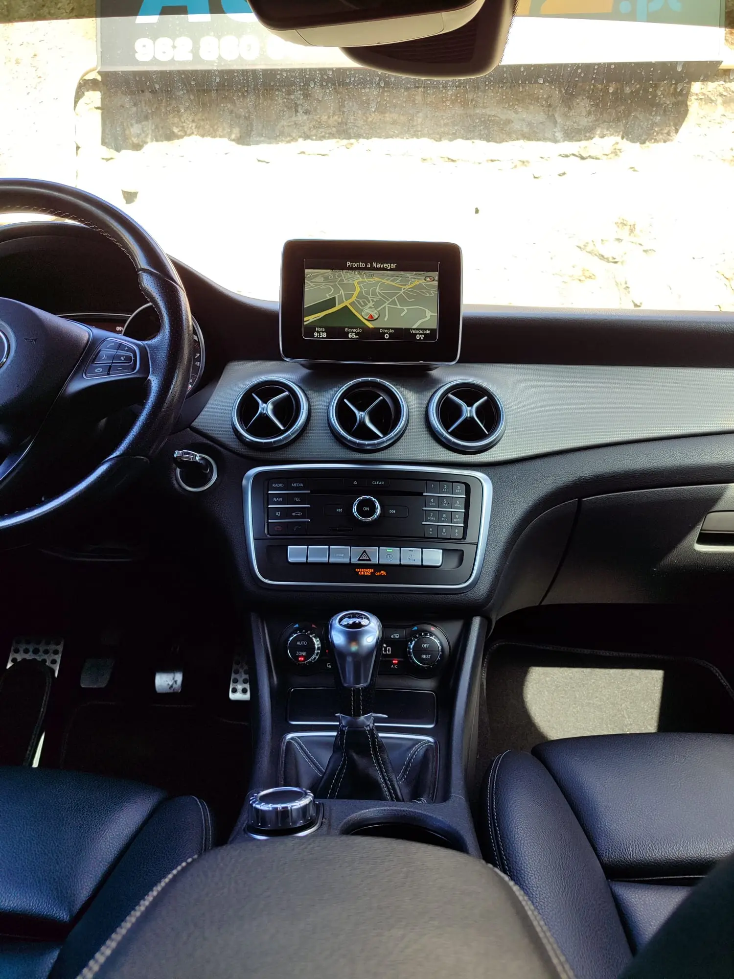 Mercedes-Benz CLA 180 AMG Line 9