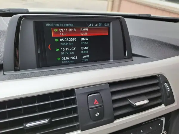 BMW 318 d Touring 18