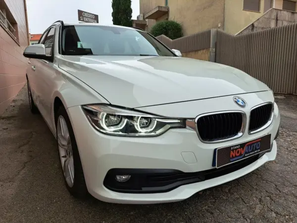 BMW 318 d Touring 33