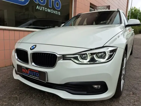 BMW 318 d Touring 36