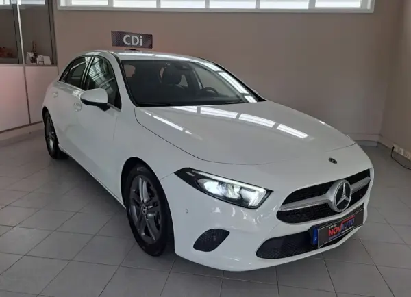 Mercedes-Benz A 180 d Style Plus Aut. 2