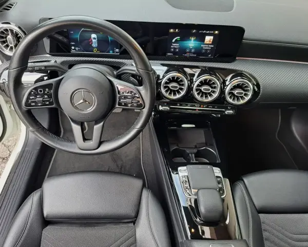 Mercedes-Benz A 180 d Style Plus Aut. 12