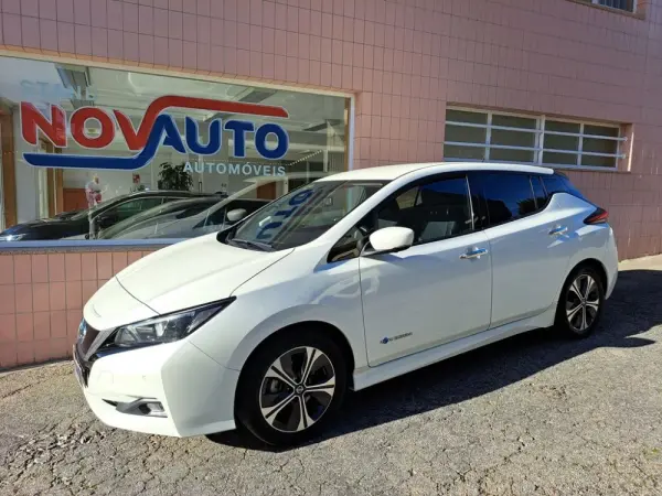 Nissan Leaf N-Connecta 2