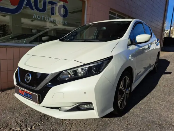 Nissan Leaf N-Connecta 16
